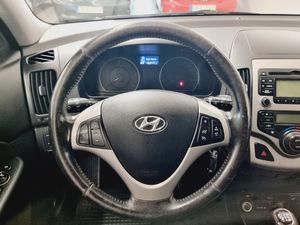 Hyundai i30 bild 9