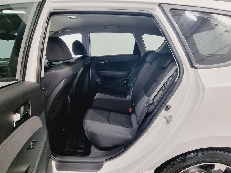 Hyundai i30 bild 8
