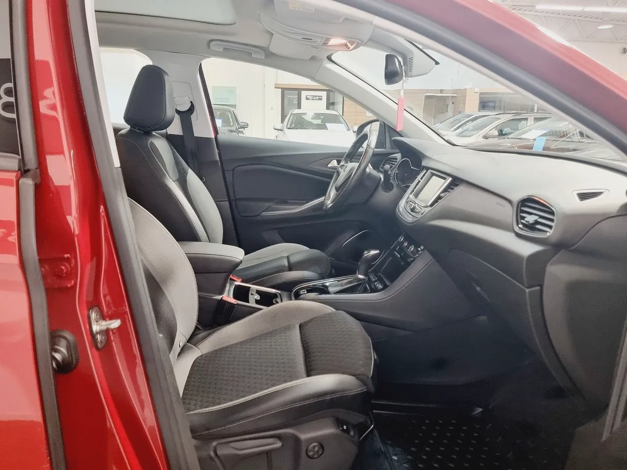 Vehicle image 17