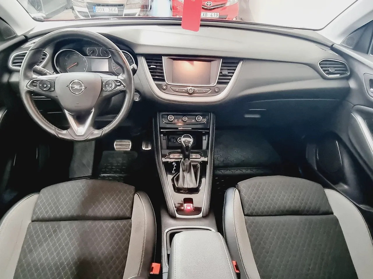 Vehicle image 13