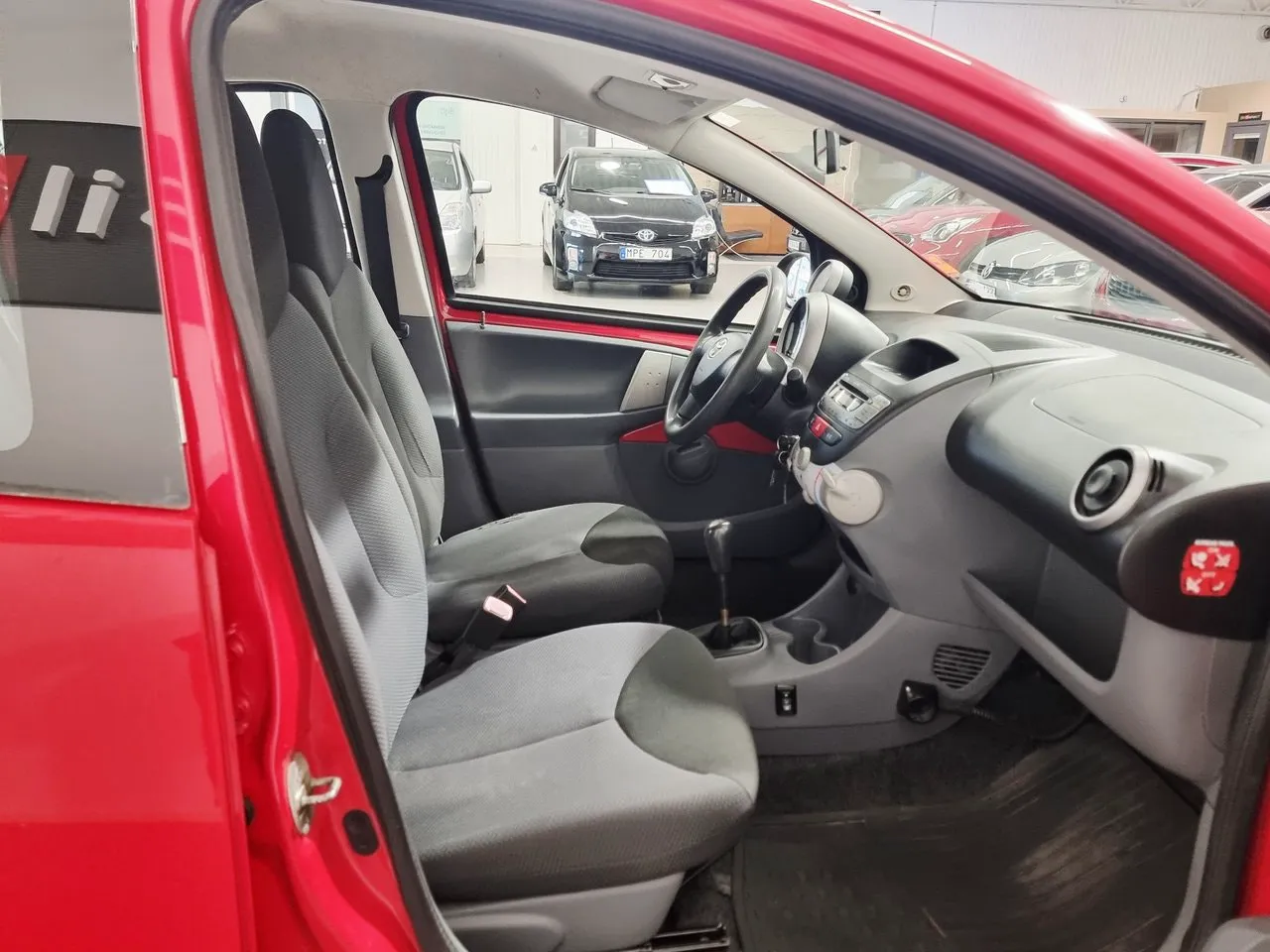 Vehicle image 11