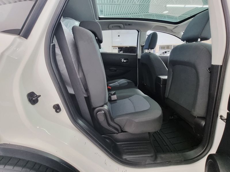 Nissan Qashqai+2 bild 20