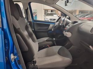 Toyota Aygo bild 12