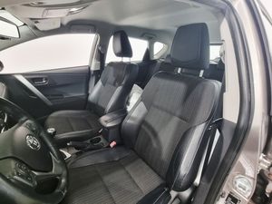 Toyota Auris bild 6