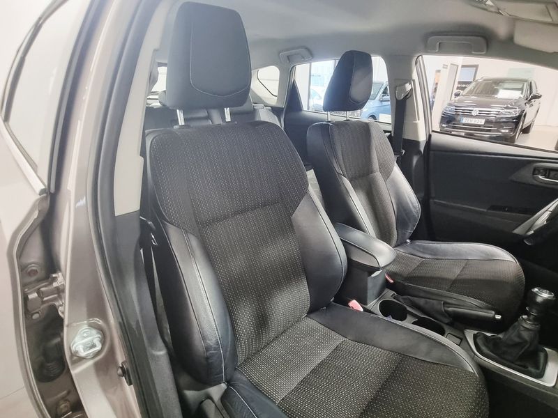 Toyota Auris bild 20