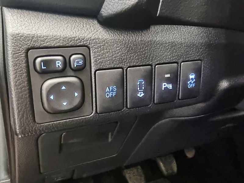Toyota Auris bild 15