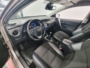 Toyota Auris bild 9