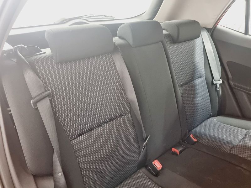 Toyota Auris bild 19