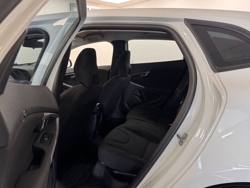 Volvo V40 bild 8
