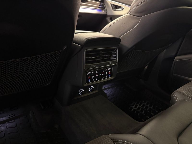 Audi Q8 bild 17
