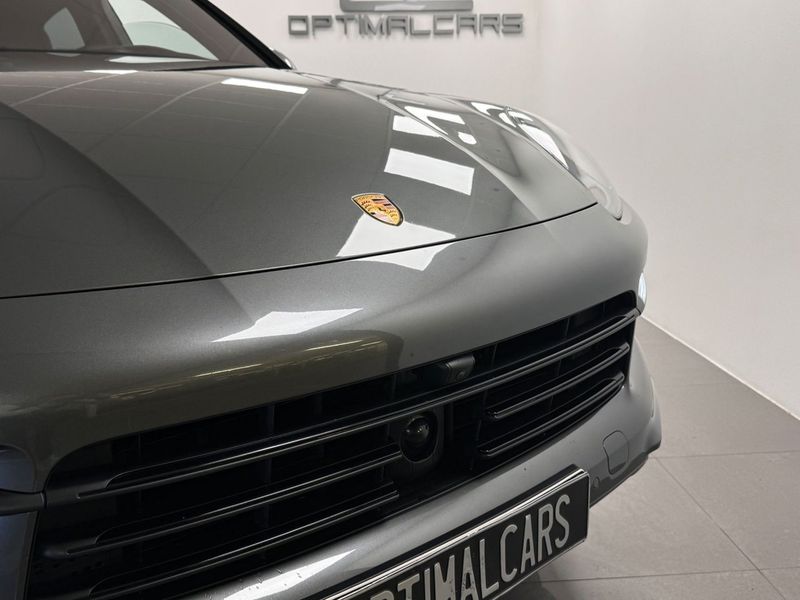 Porsche Cayenne bild 2