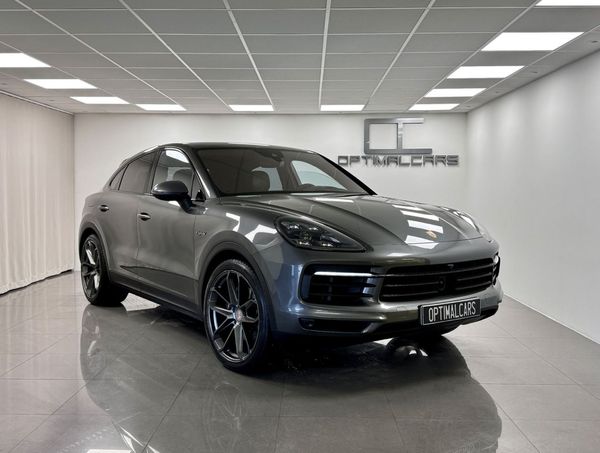 Porsche Cayenne Coupé E-Hybrid SP-Chrono Pano BOSE Välutr - 2021