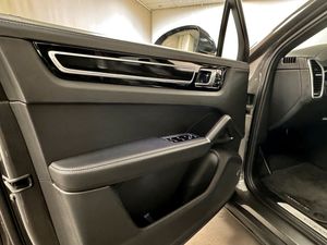Porsche Cayenne bild 14