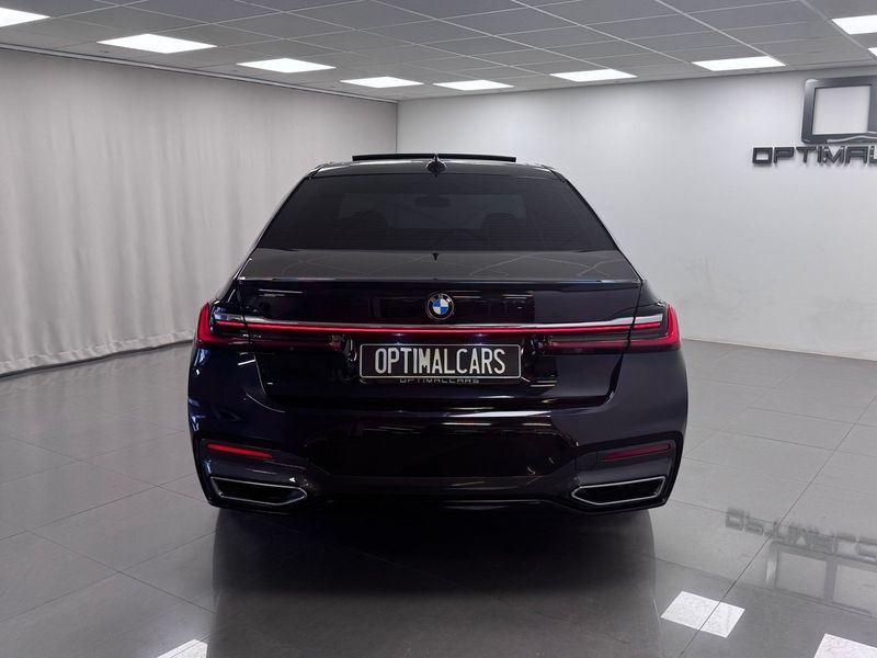 BMW 745 bild 9