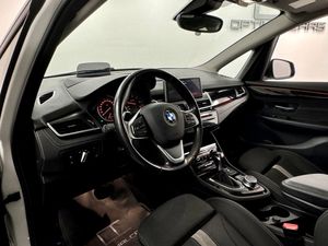 BMW 220 bild 4