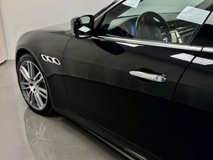 Maserati Quattroporte bild 14