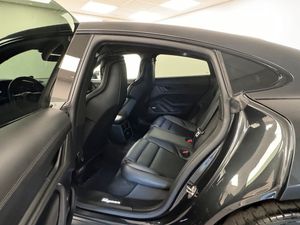 Porsche Taycan bild 14