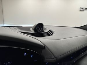 Porsche Taycan bild 12