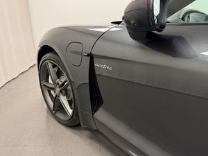 Porsche Taycan bild 13