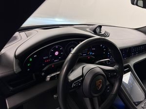 Porsche Taycan bild 4