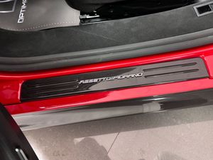 Ferrari SF90 bild 14
