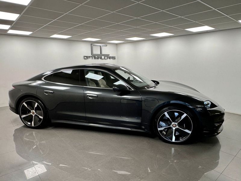 Porsche Taycan bild 7