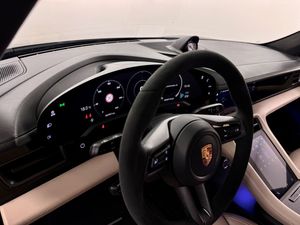 Porsche Taycan bild 4