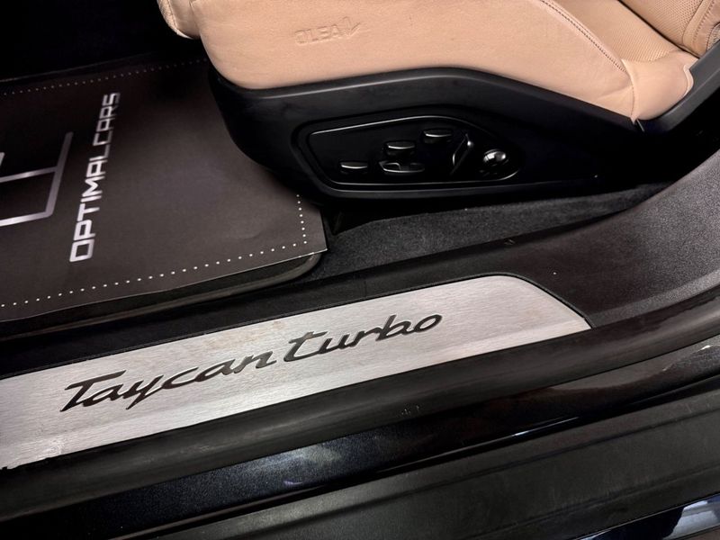 Porsche Taycan bild 13
