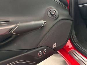 Ferrari 488 bild 17