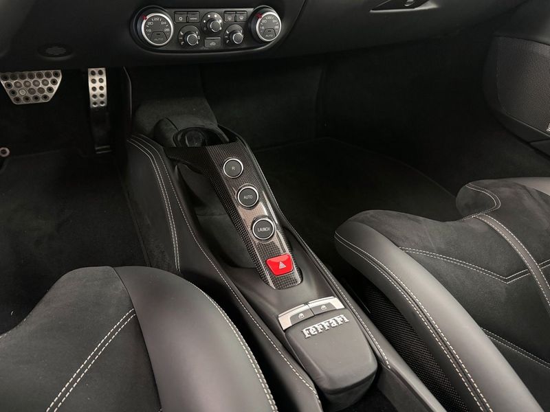 Ferrari 488 bild 5