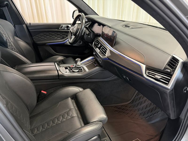 BMW X5 M bild 8