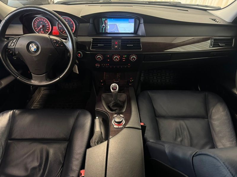 BMW 520 bild 23
