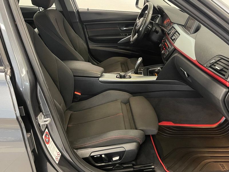 BMW 320 bild 9