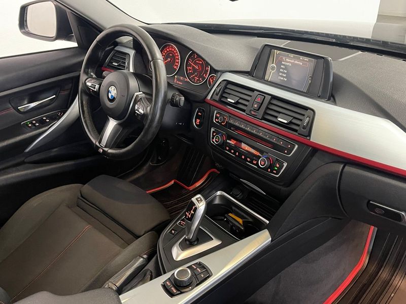 BMW 320 bild 8