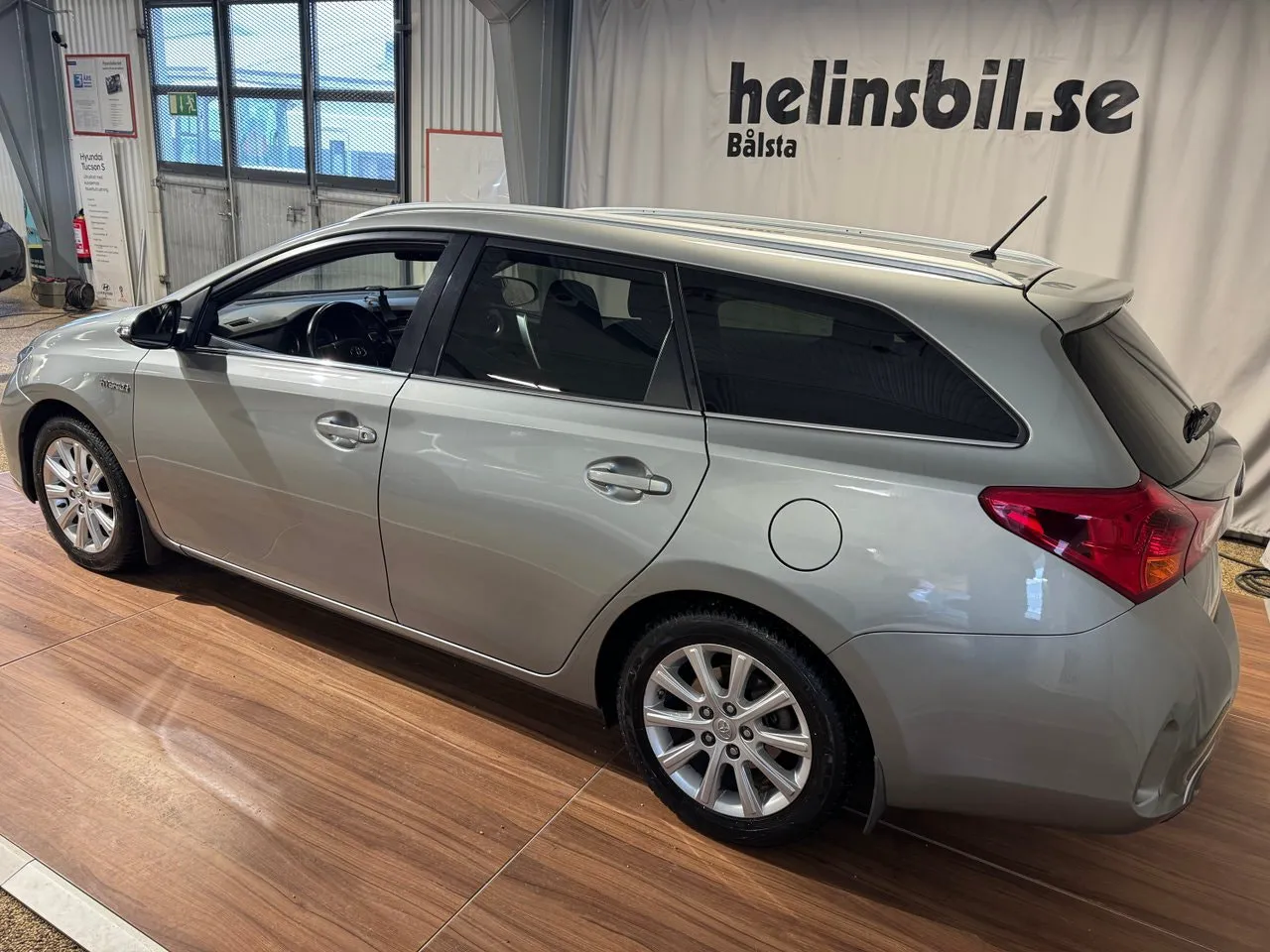 Vehicle image 1