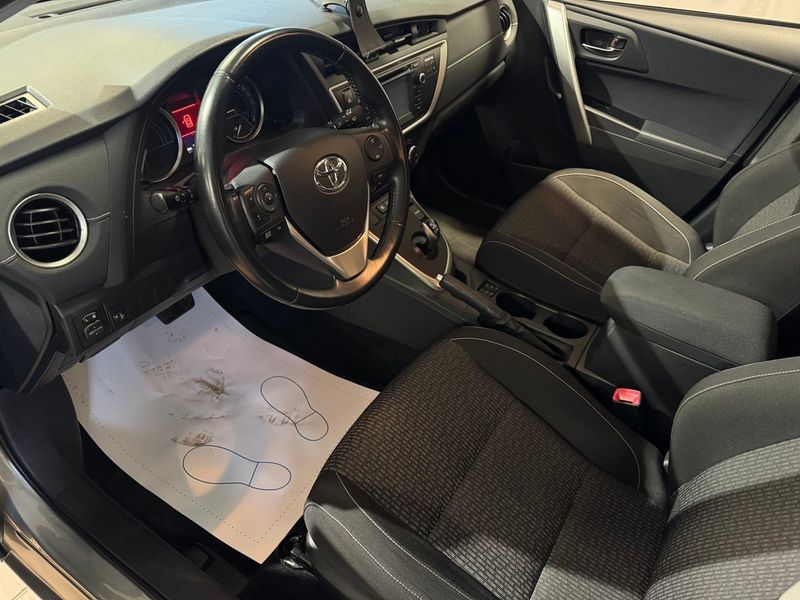 Toyota Auris bild 3