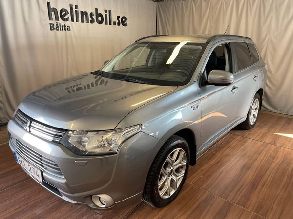 Mitsubishi Outlander PHEV Komfort Plus Nav - 2014