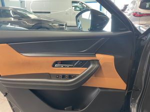 Mazda CX-80 bild 12