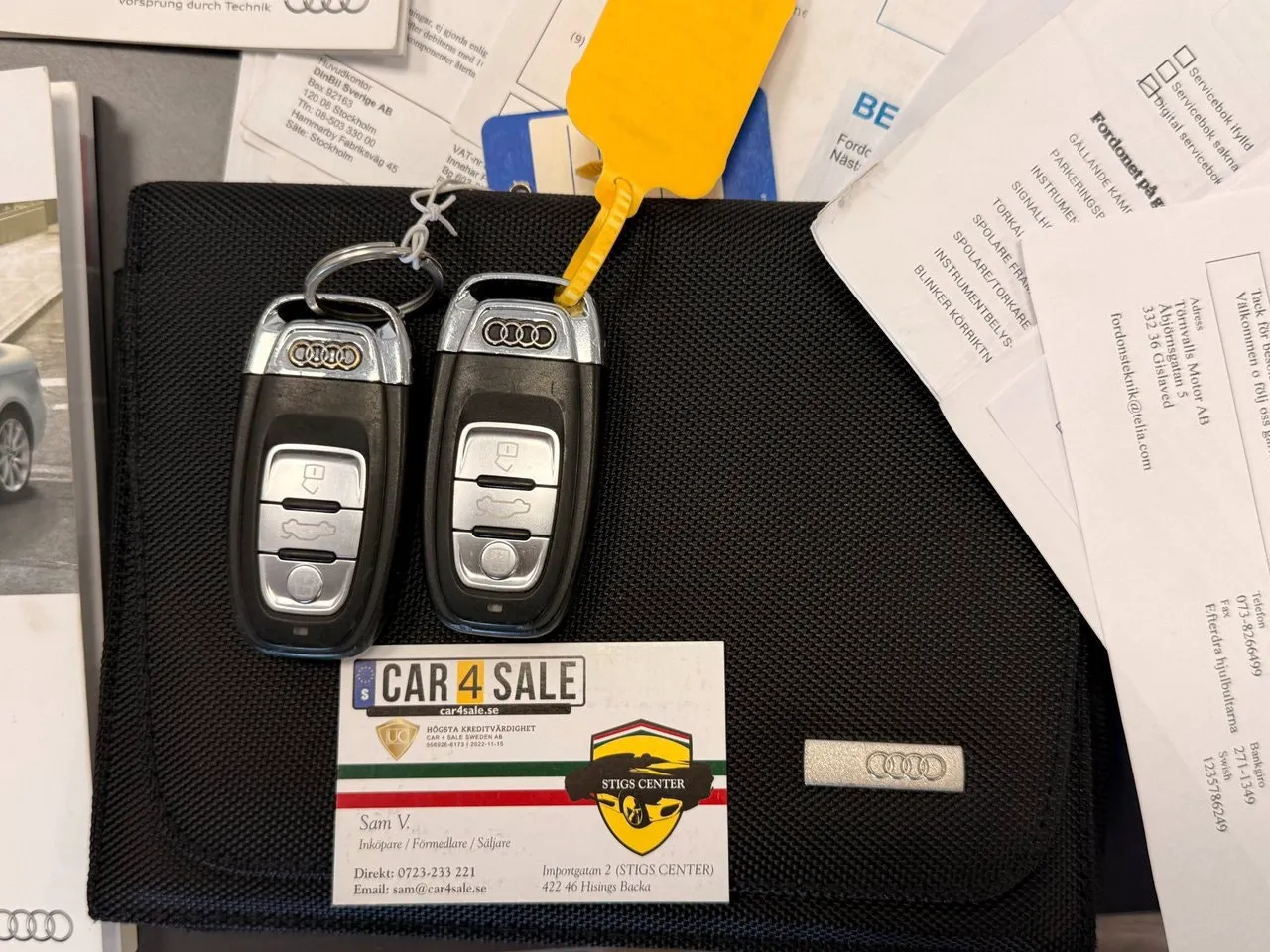 Vehicle image 18