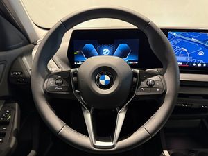 BMW 120 bild 13