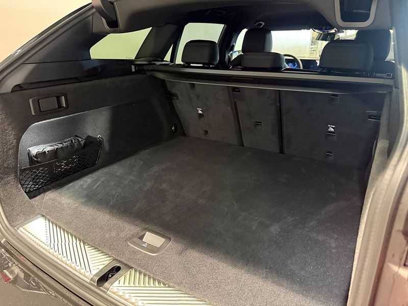 BMW i5 bild 6