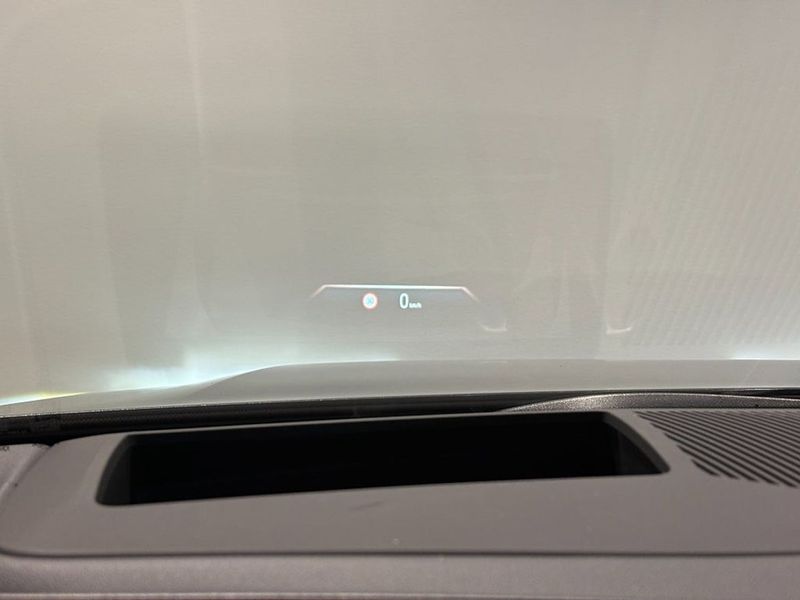 BMW i5 bild 16