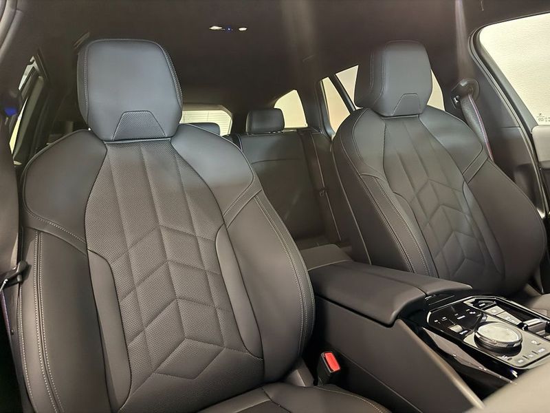 BMW i5 bild 19