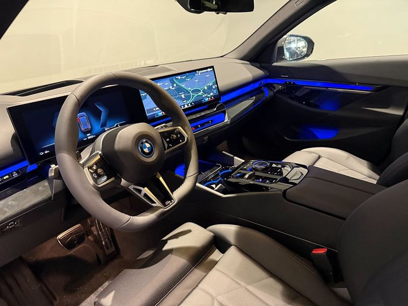 BMW i5 bild 11