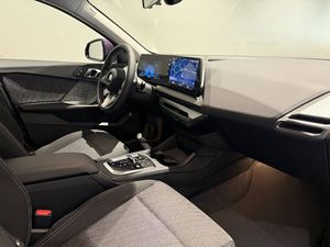 BMW 120 bild 14