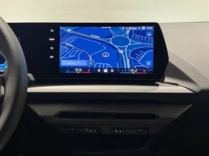 BMW 120 bild 7