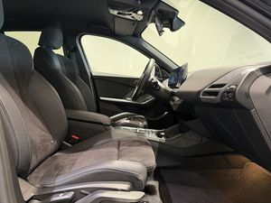BMW 120 bild 8