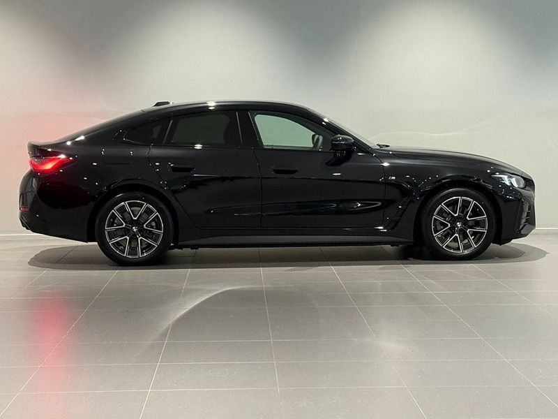 BMW i4 bild 3