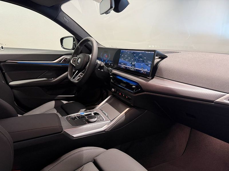 BMW i4 bild 9