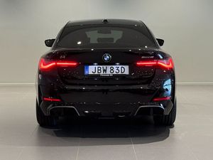 BMW i4 bild 4